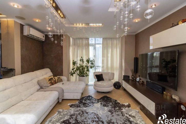 3-комн квартира улица Максима Горького, 68 к1,  д. 68 к1