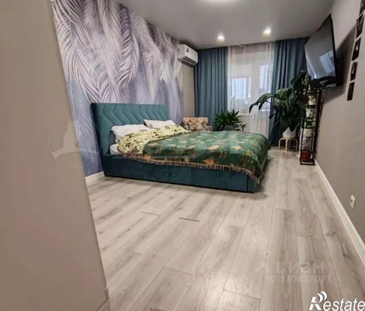 3-комн квартира улица Сидора Путилова, 43,  д. 43