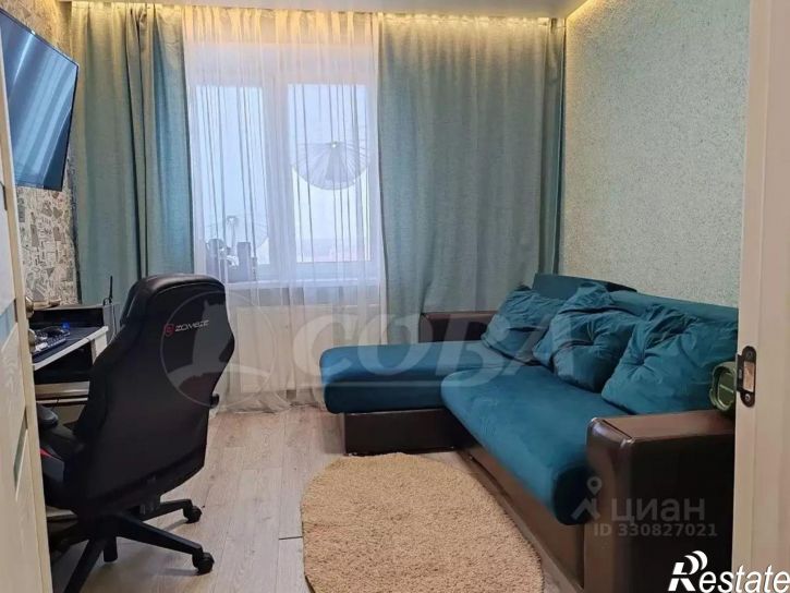 3-комн квартира улица Сидора Путилова, 43,  д. 43
