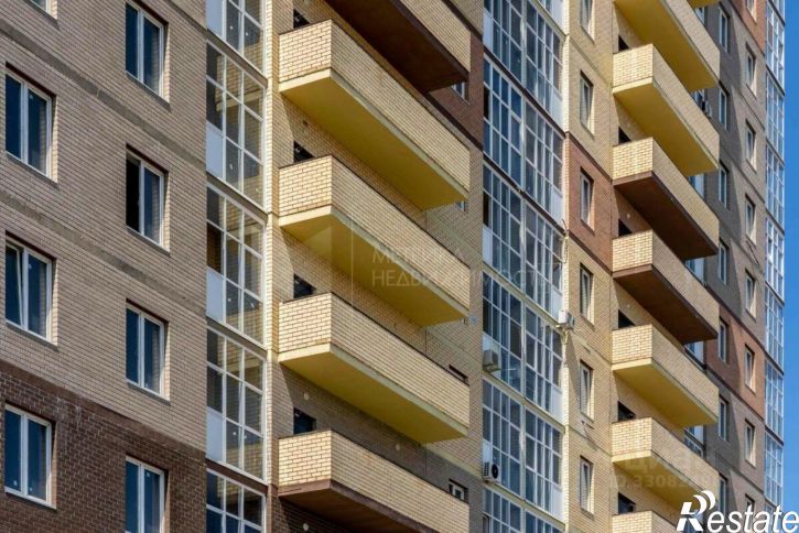 2-комн квартира ул Защитников Отечества, 44,  д. 44