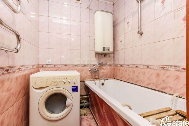 4-комн квартира ул Казаровская, 1 1,  д. 1 1,  к. 1