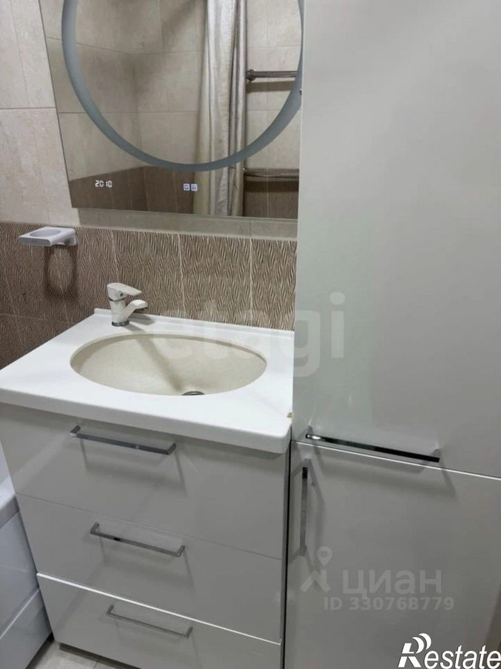 1-комн квартира ул Александра Протозанова, 10,  д. 10