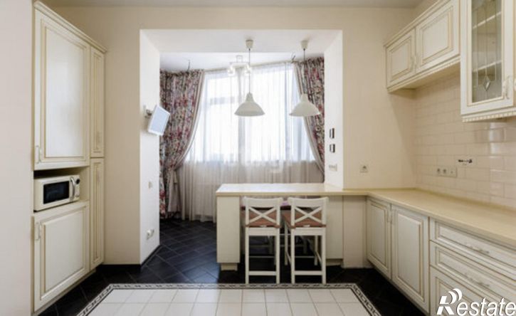 3-комн квартира улица Малыгина, 90,  д. 90