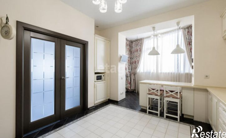 3-комн квартира улица Малыгина, 90,  д. 90