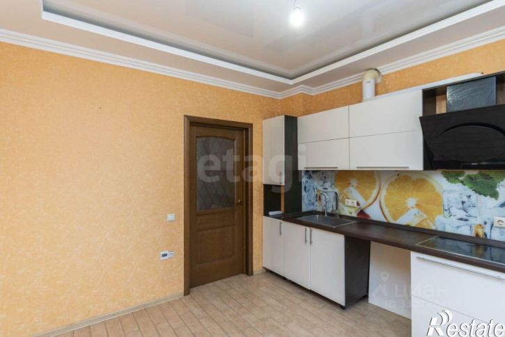 3-комн квартира Широтная улица, 138,  д. 138