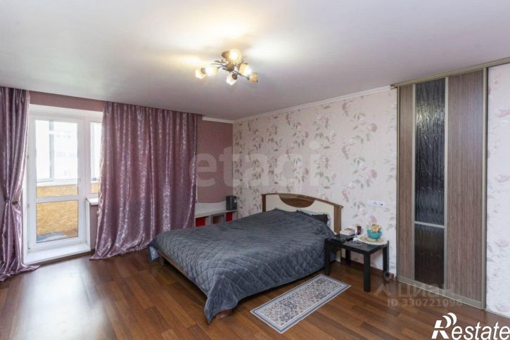 3-комн квартира улица Станислава Карнацевича, 12,  д. 12