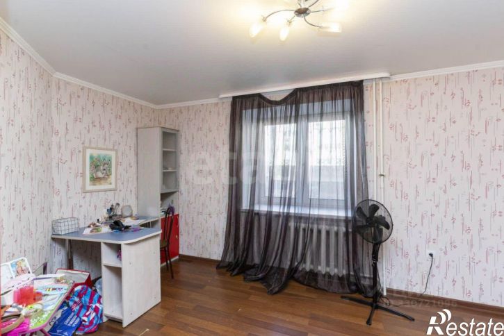 3-комн квартира улица Станислава Карнацевича, 12,  д. 12
