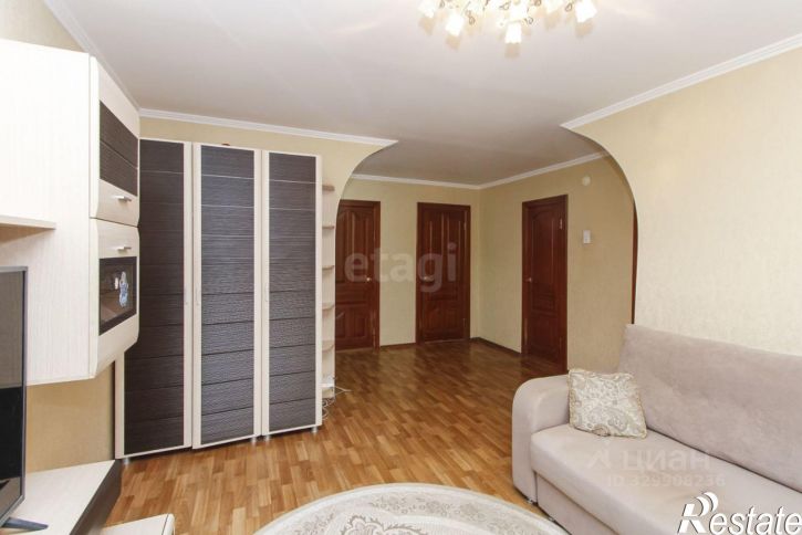 3-комн квартира Садовая улица, 126,  д. 126