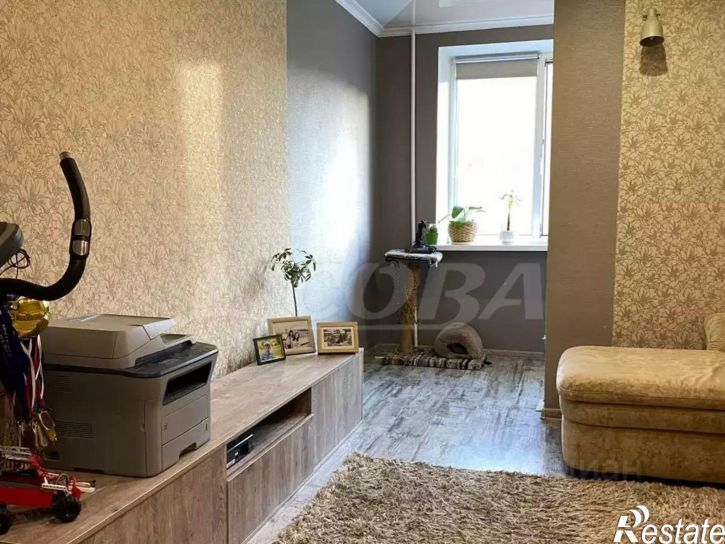 3-комн квартира улица Осипенко, 84,  д. 84