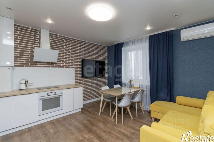 2-комн квартира ул Мельникайте, 38 1,  д. 38 1,  к. 1