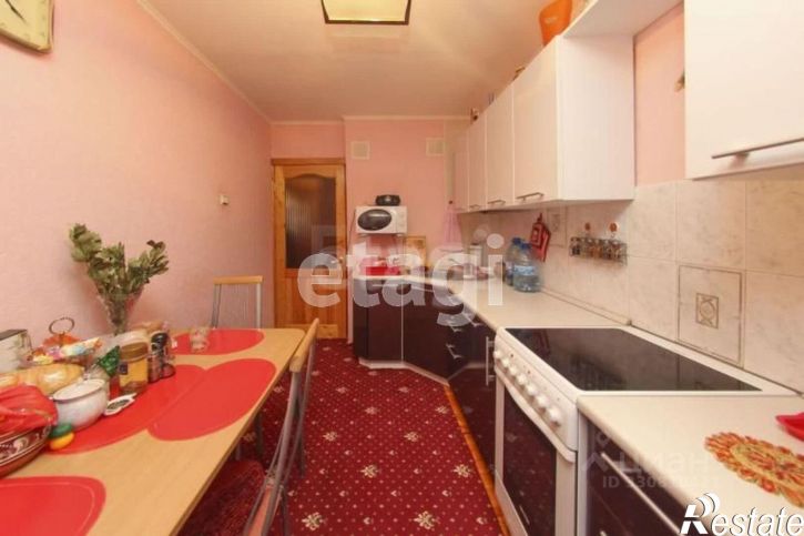 3-комн квартира Флотская улица, 54,  д. 54