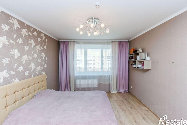 3-комн квартира Кремлёвская улица, 110 к1,  д. 110 к1