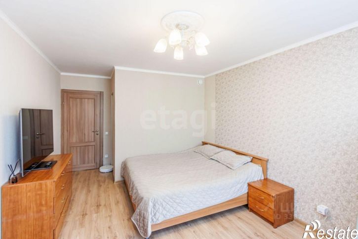 3-комн квартира Кремлёвская улица, 110 к1,  д. 110 к1