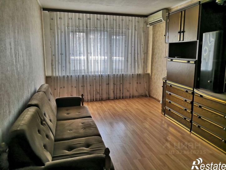 2-комн квартира улица Ивана Крылова, 21Г,  д. 21Г
