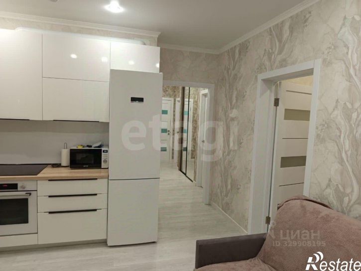 3-комн квартира улица Фармана Салманова, 26,  д. 26