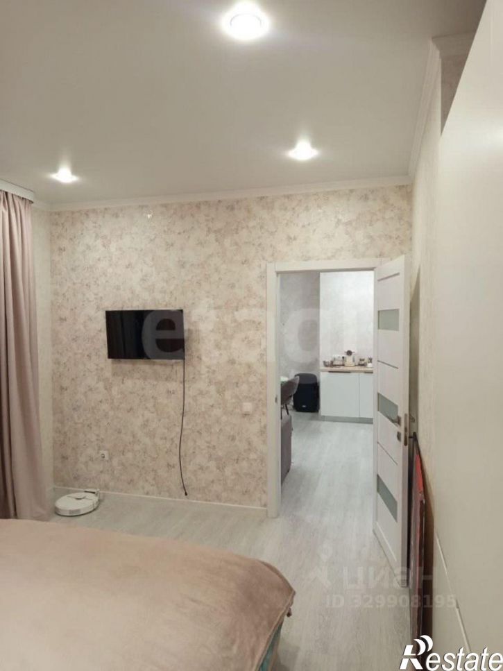 3-комн квартира улица Фармана Салманова, 26,  д. 26
