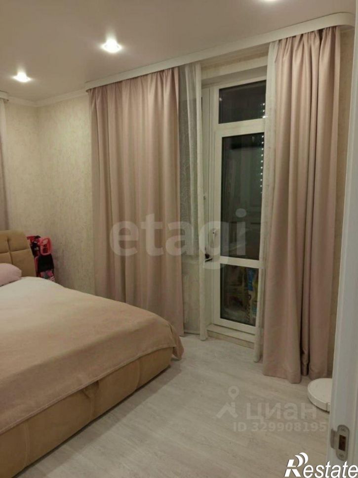 3-комн квартира улица Фармана Салманова, 26,  д. 26