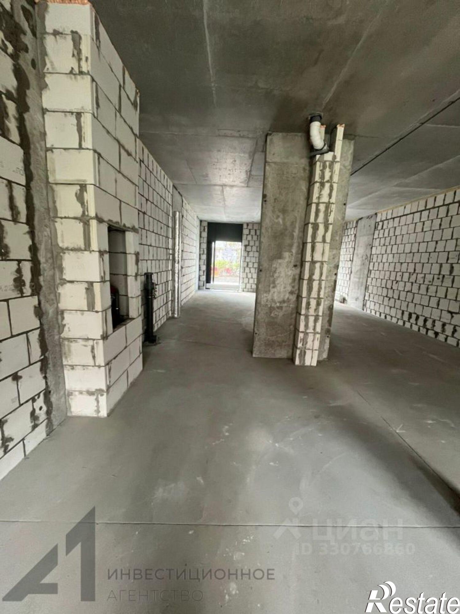 Купить торговое помещение за 9 479 400 рублей на город Тюмень