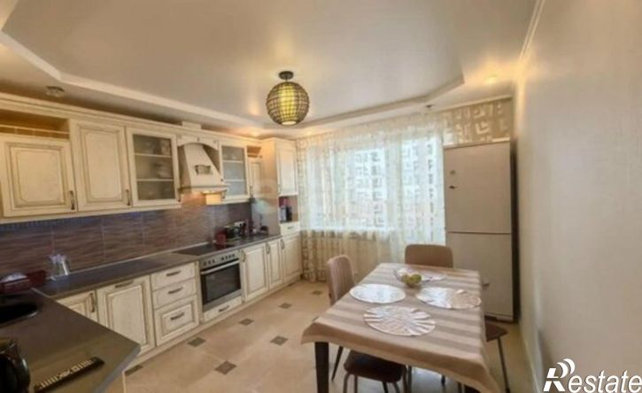 3-комн квартира улица Николая Семёнова, 25,  д. 25