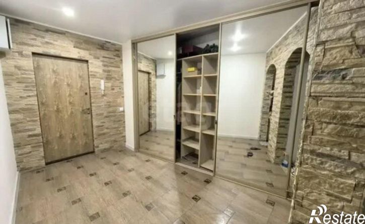 3-комн квартира улица Николая Семёнова, 25,  д. 25