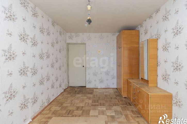 3-комн квартира ул Домостроителей, 4а,  д. 4а
