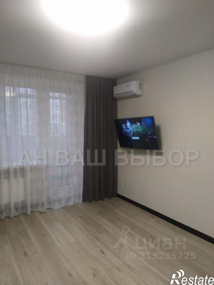 2-комн квартира улица Павла Шарова, 9 к1,  д. 9 к1