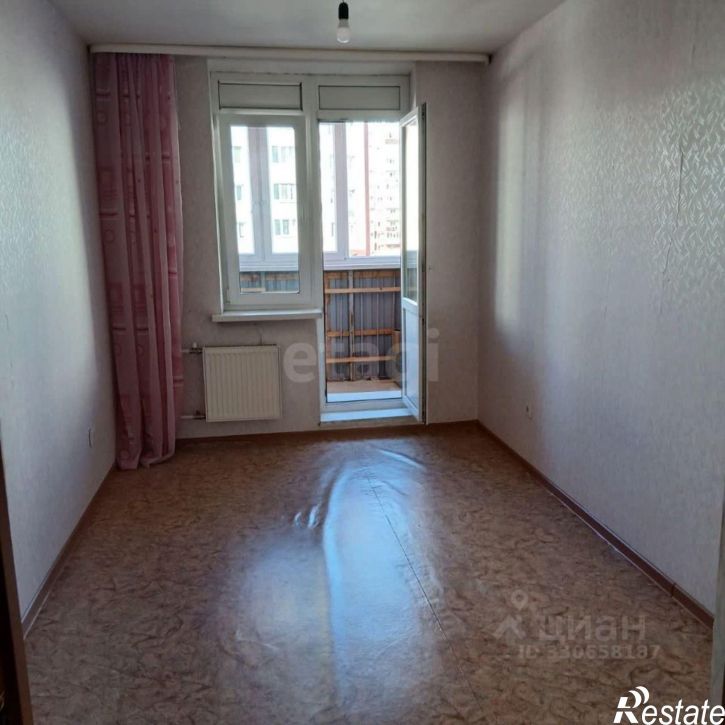 3-комн квартира улица Василия Гольцова, 4,  д. 4