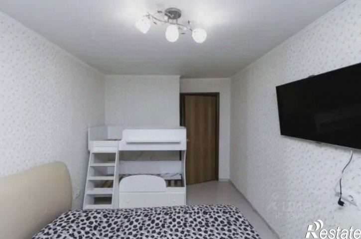 3-комн квартира ул Холодильная, 13,  д. 13