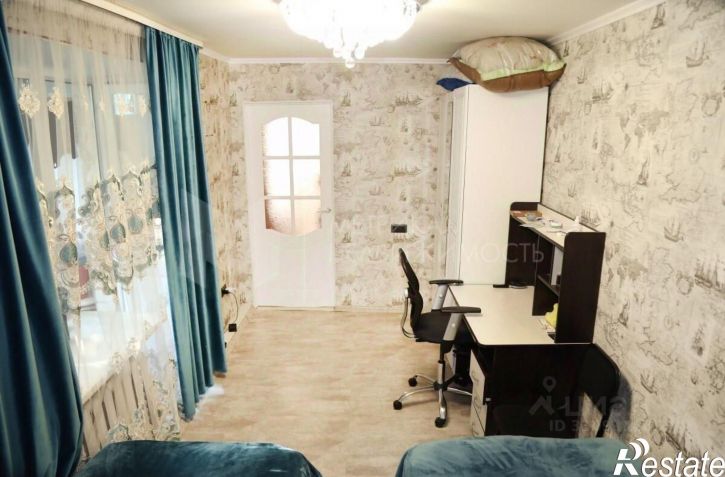 3-комн квартира ул Водников, 15,  д. 15