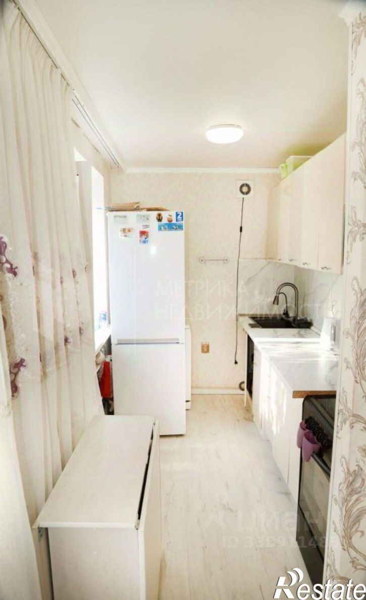 3-комн квартира ул Водников, 15,  д. 15
