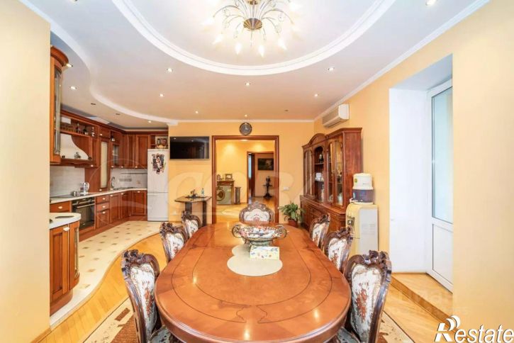 3-комн квартира ул Максима Горького, 47,  д. 47