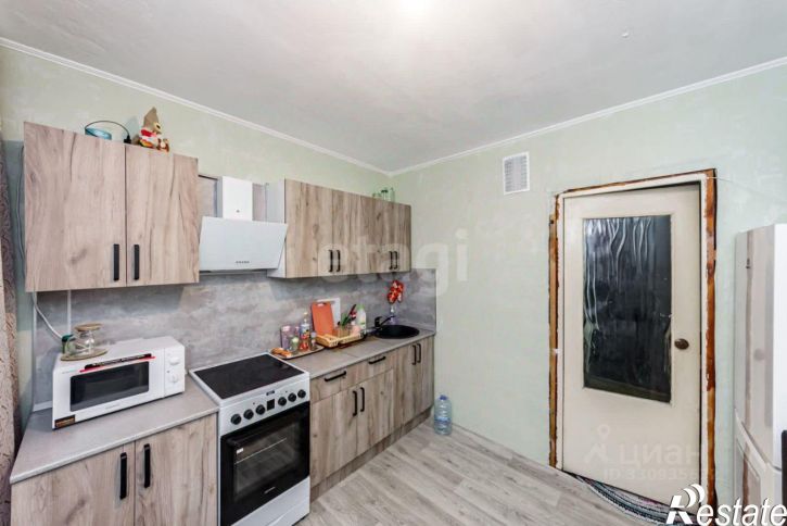2-комн квартира ул Монтажников, 15а,  д. 15а