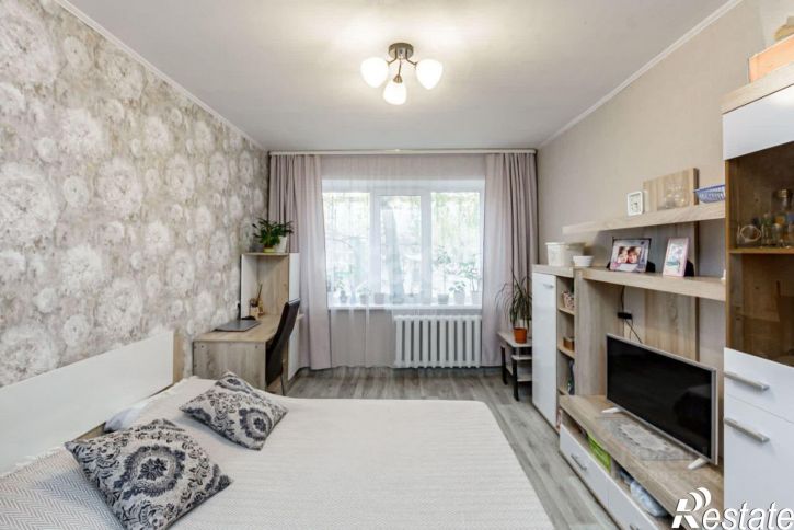 2-комн квартира ул Монтажников, 15а,  д. 15а