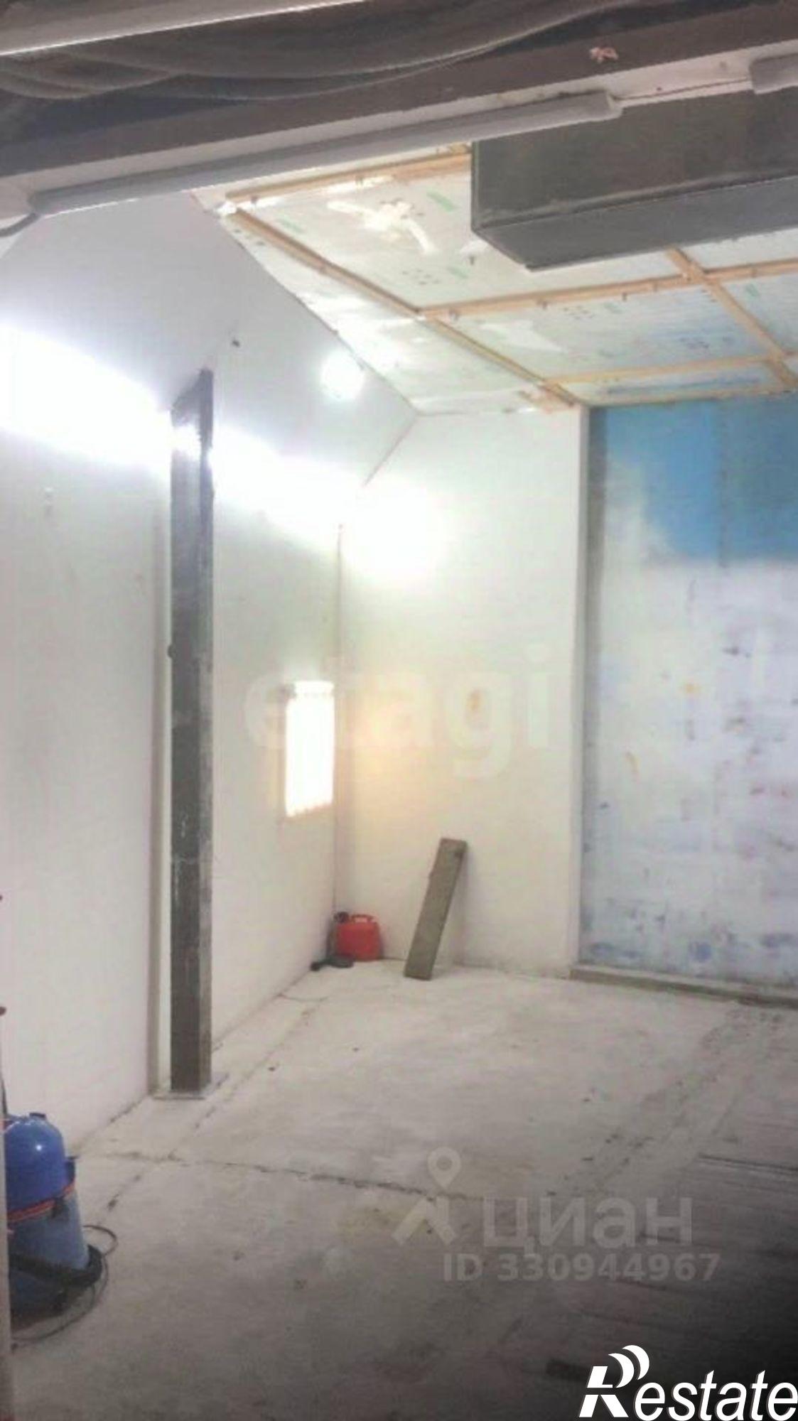 Купить гараж, место в паркинге за 2 430 600 рублей на Дамбовская улица, 1
