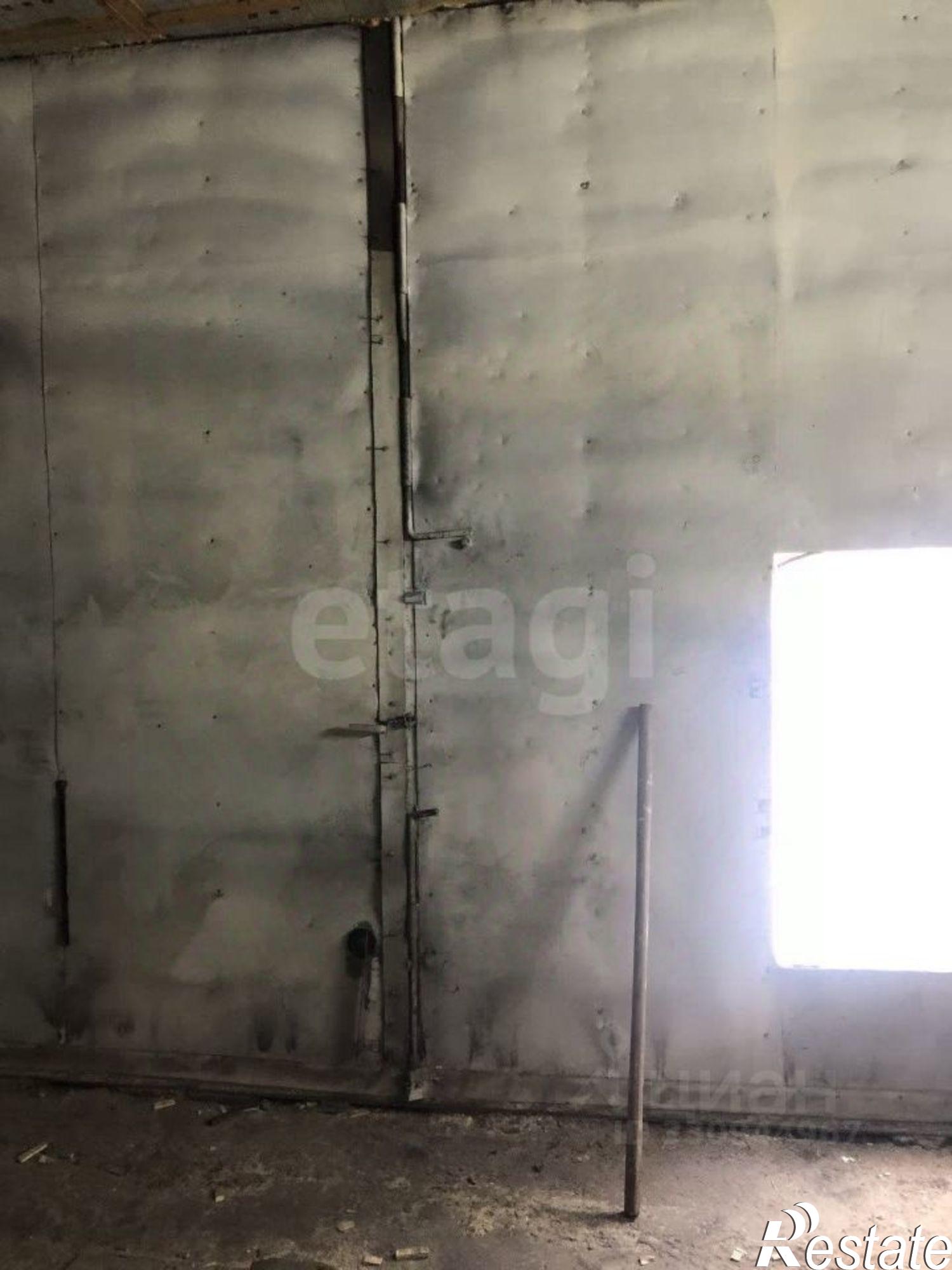 Купить гараж, место в паркинге за 2 430 600 рублей на Дамбовская улица, 1