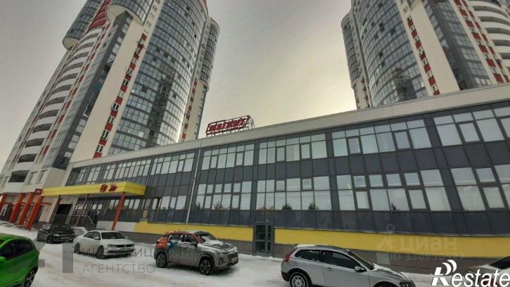 Торговое помещение улица Федюнинского, 64,  д. 64