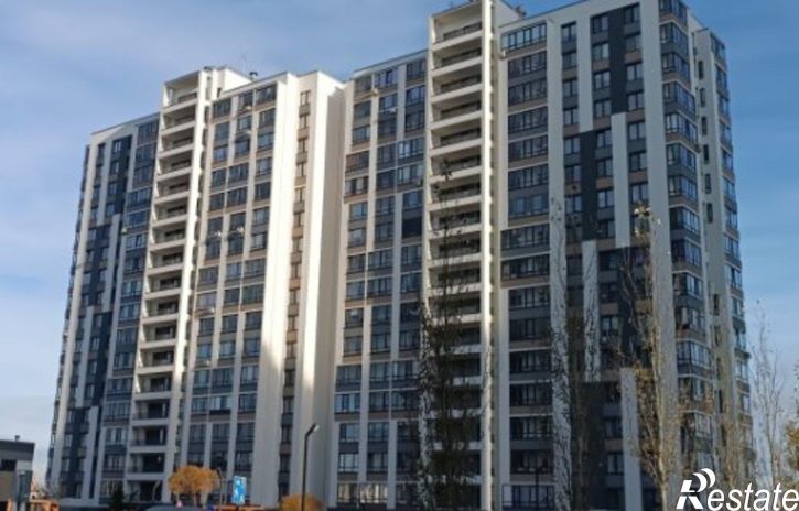 3-комн квартира улица Александра Протозанова, 4,  д. 4
