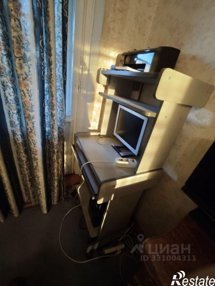 3-комн квартира ул Пермякова, 56,  д. 56
