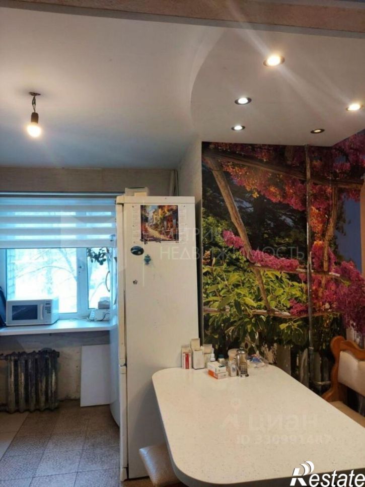 3-комн квартира улица Циолковского, 15,  д. 15