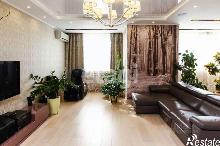 4-комн квартира улица Ленина, 38,  д. 38