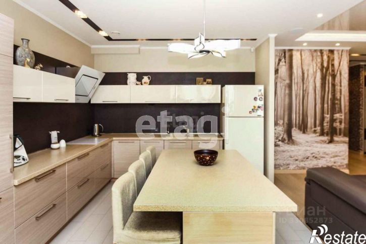 4-комн квартира улица Ленина, 38,  д. 38