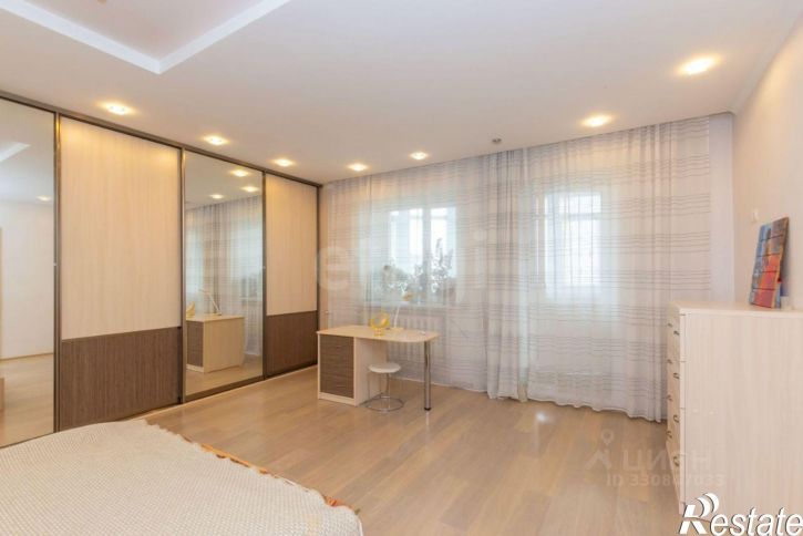 3-комн квартира Пражская улица, 49 к3,  д. 49 к3