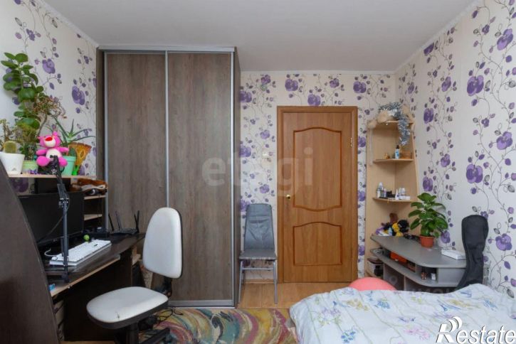 3-комн квартира Дальняя улица, 23,  д. 23