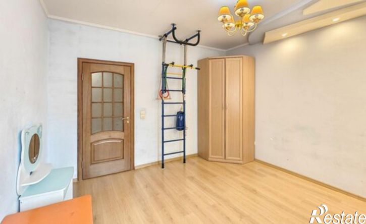 3-комн квартира Солнечный пр-д, 7,  д. 7