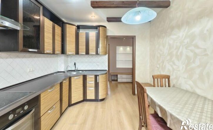 3-комн квартира Солнечный пр-д, 7,  д. 7
