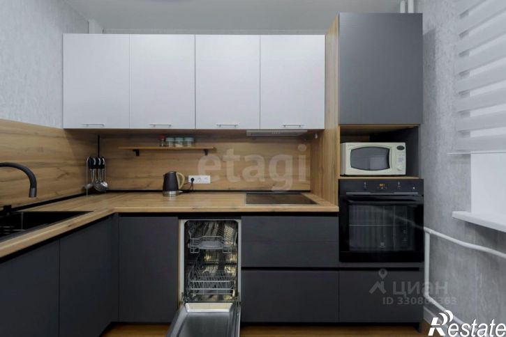 3-комн квартира ул Евгения Богдановича, 11/3,  д. 11/3