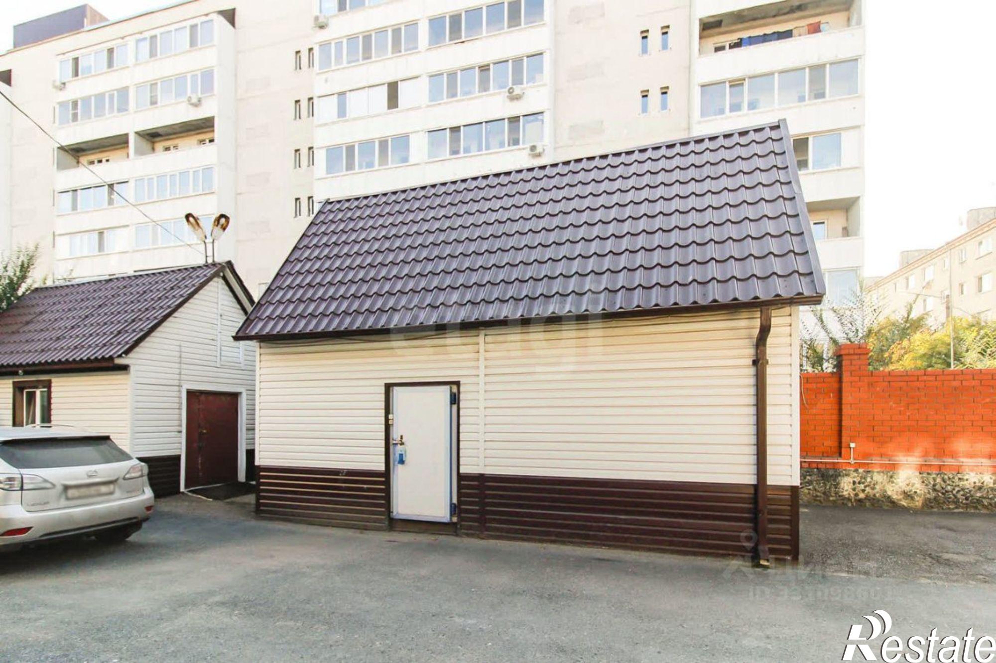 Купить складское помещение за 239 916 000 рублей на ул Бабарынка, 20а