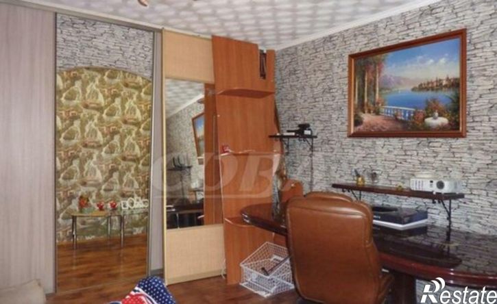 4-комн квартира ул Ставропольская, 11а,  д. 11а