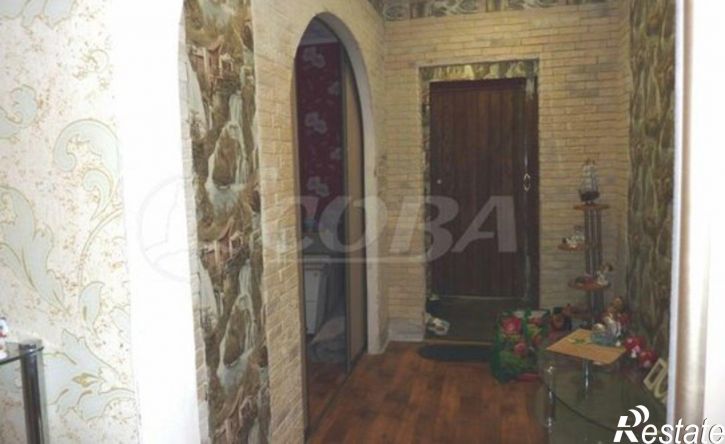 4-комн квартира ул Ставропольская, 11а,  д. 11а