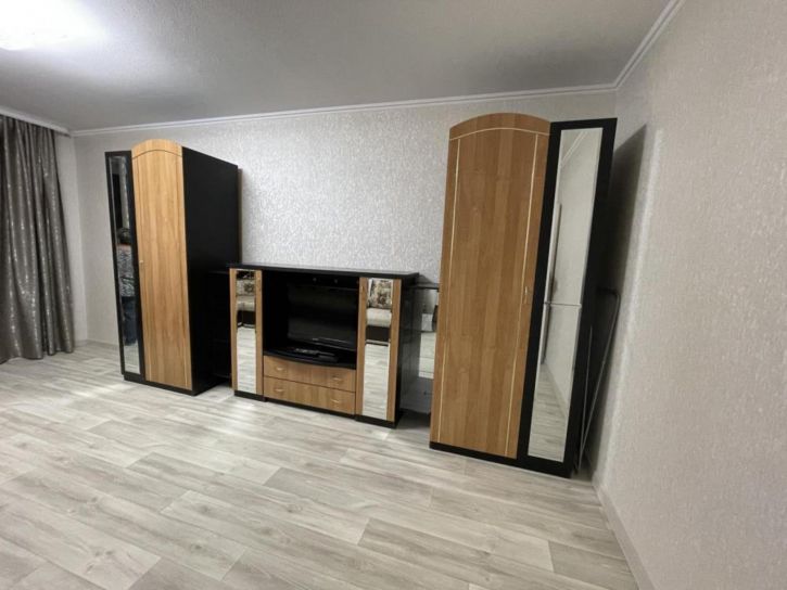 2-комн квартира Валерии Гнаровской, 8